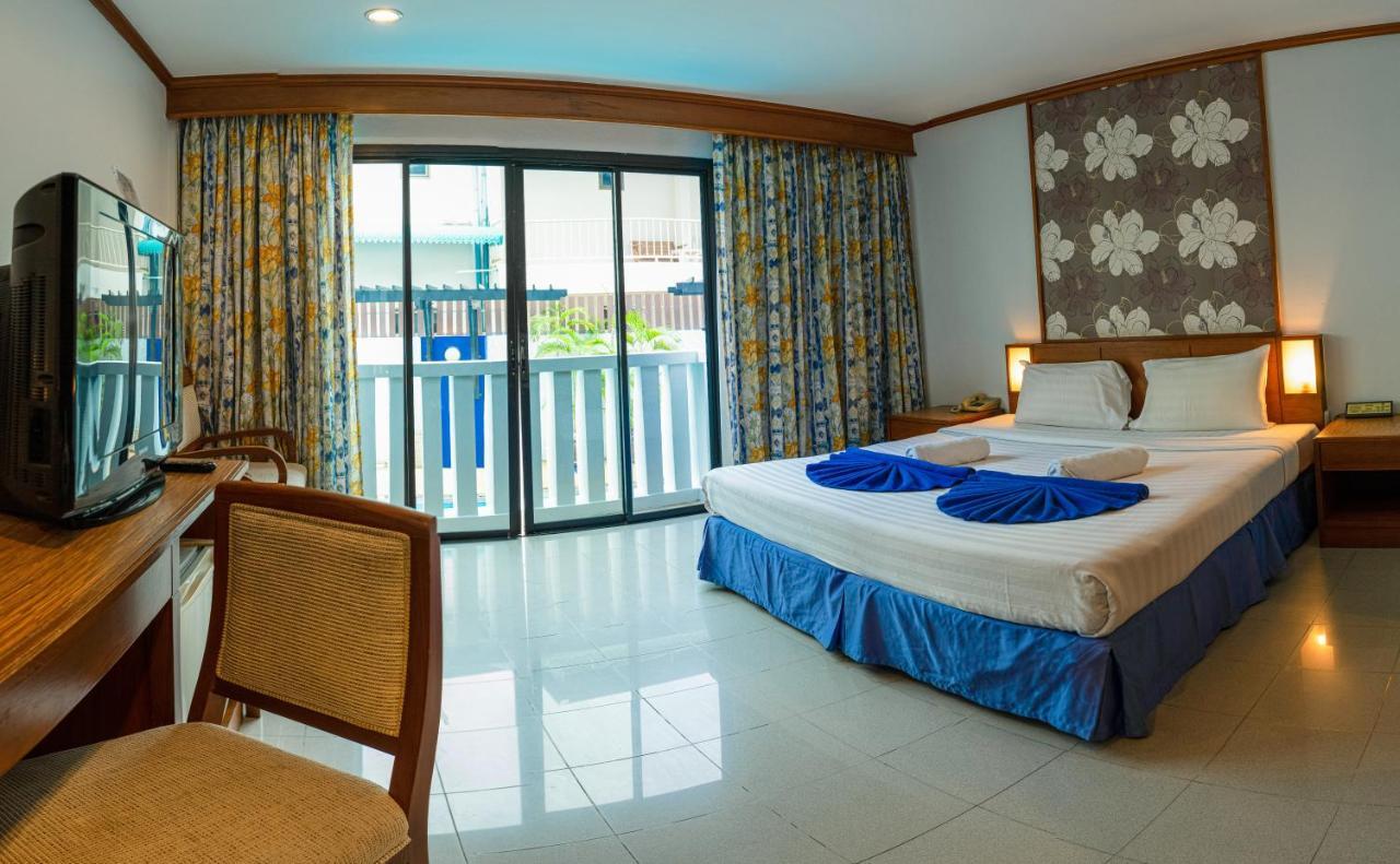Rattana Beach Hotel By Shanaya Karon Buitenkant foto