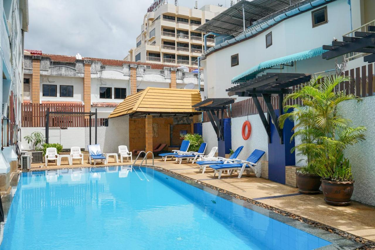 Rattana Beach Hotel By Shanaya Karon Buitenkant foto