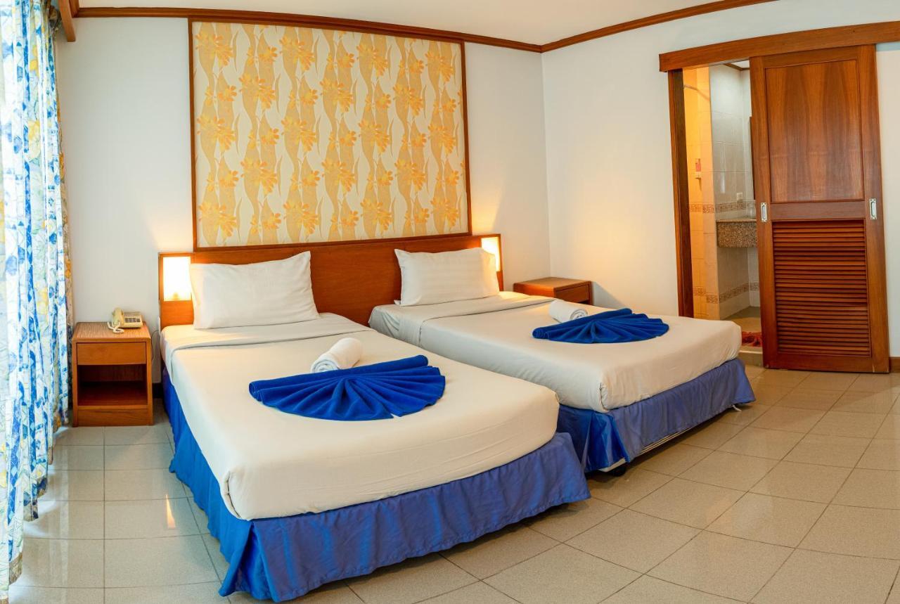 Rattana Beach Hotel By Shanaya Karon Buitenkant foto